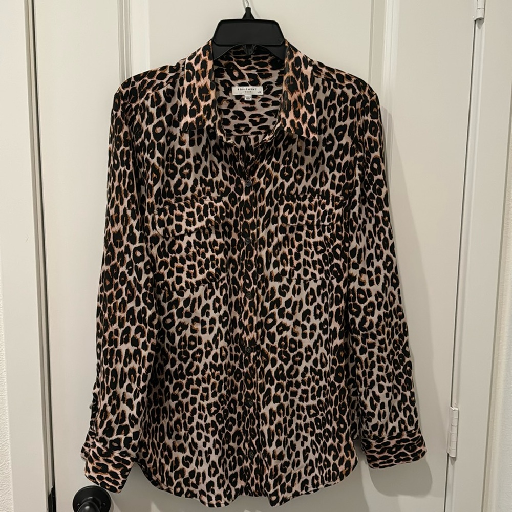EQUIPMENT Silk Leopard Blouse